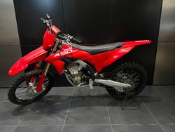 2026 Ducati DESMO 450 MX RED