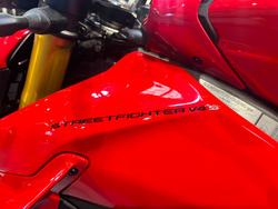 2026 Ducati STREETFIGHTER V4 RED
