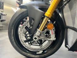 2026 Ducati STREETFIGHTER V4 RED