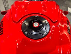 2026 Ducati STREETFIGHTER V4 RED