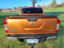 2016 Nissan Navara ST-X