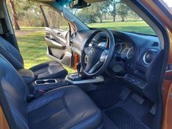 2016 Nissan Navara ST-X