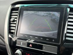 2023 Mitsubishi Pajero Sport GLX
