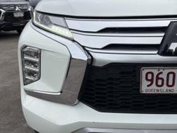 2023 Mitsubishi Pajero Sport GLX