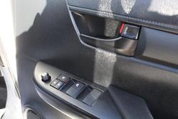 2023 Toyota Hilux SR