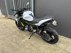 2017 Kawasaki Z650L WHITE