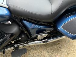 2024 BMW Motorrad R 18 TRANSCONTINENTAL BLUE
