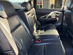 2022 Mitsubishi Pajero Sport Exceed