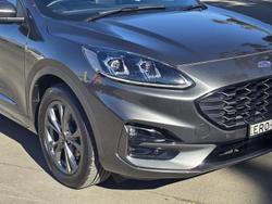 2021 Ford Escape ST-Line