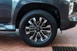 2022 Mitsubishi Pajero Sport GLS