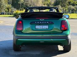 2026 MINI Cooper S Favoured