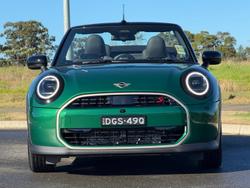2026 MINI Cooper S Favoured