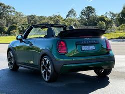 2026 MINI Cooper S Favoured