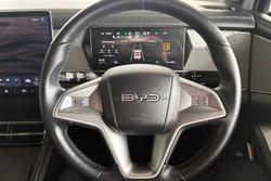 2025 BYD SEALION 8 Dynamic FWD