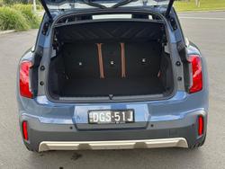 2025 MINI Countryman S Favoured