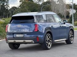 2025 MINI Countryman S Favoured