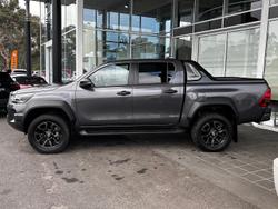 2023 Toyota Hilux Rogue