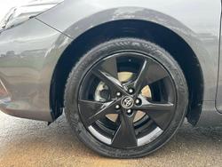 2015 Toyota Camry Atara SX