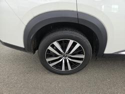 2024 Nissan Pathfinder Ti-L