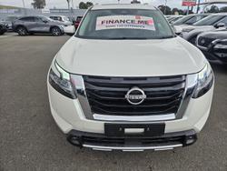 2024 Nissan Pathfinder Ti-L