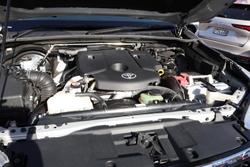 2020 Toyota Hilux SR5