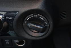 2020 Toyota Hilux SR5