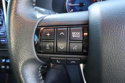2020 Toyota Hilux SR5