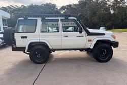 2023 Toyota Landcruiser GXL