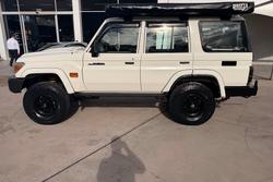 2023 Toyota Landcruiser GXL