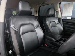 2024 Nissan Pathfinder Ti