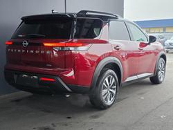 2024 Nissan Pathfinder Ti
