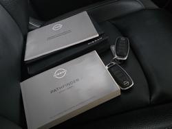 2024 Nissan Pathfinder Ti