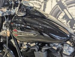 2021 Harley-Davidson Slim 107 (FLSL) Softail Black