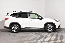 2021 Subaru Forester 2.5i