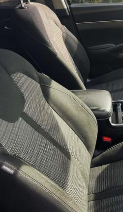 2022 Kia Sorento Sport
