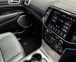 2020 Jeep Grand Cherokee Summit