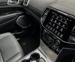 2020 Jeep Grand Cherokee Summit