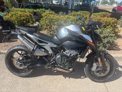 KTM 790 Duke