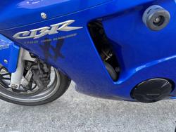 2005 Honda CBR1100XX (SUPER BLACKBIRD) Blue