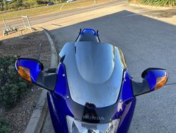 2005 Honda CBR1100XX (SUPER BLACKBIRD) Blue