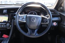 2020 Honda Civic VTi-LX