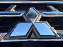 2019 Mitsubishi Pajero GLX
