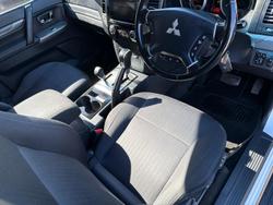 2019 Mitsubishi Pajero GLX
