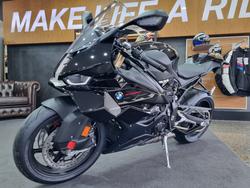 2026 BMW Motorrad S 1000 RR RACE BLACK STORM METALLIC
