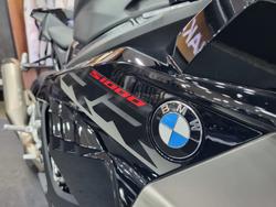 2026 BMW Motorrad S 1000 RR RACE BLACK STORM METALLIC