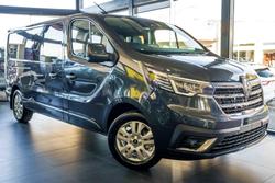 2026 Renault Trafic Crew Lifestyle