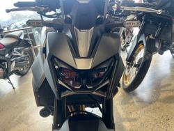 2025 Honda CB750 (HORNET) BLACK