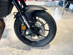 2025 Honda CB750 (HORNET) BLACK