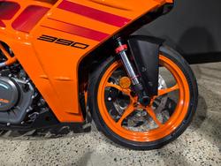 2024 Ktm RC 390 ORANGE