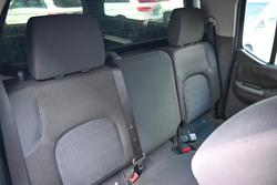 2011 Nissan Navara ST-X 550